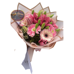 ramo de 6 gerberas y 6 lilium envuelto delicado