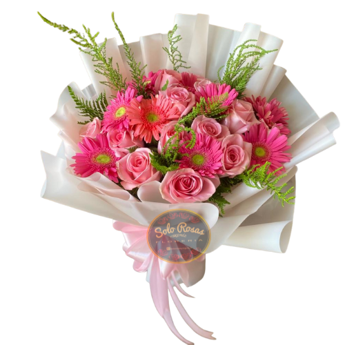 ramo de rosas rosadas y gerberas rosadas